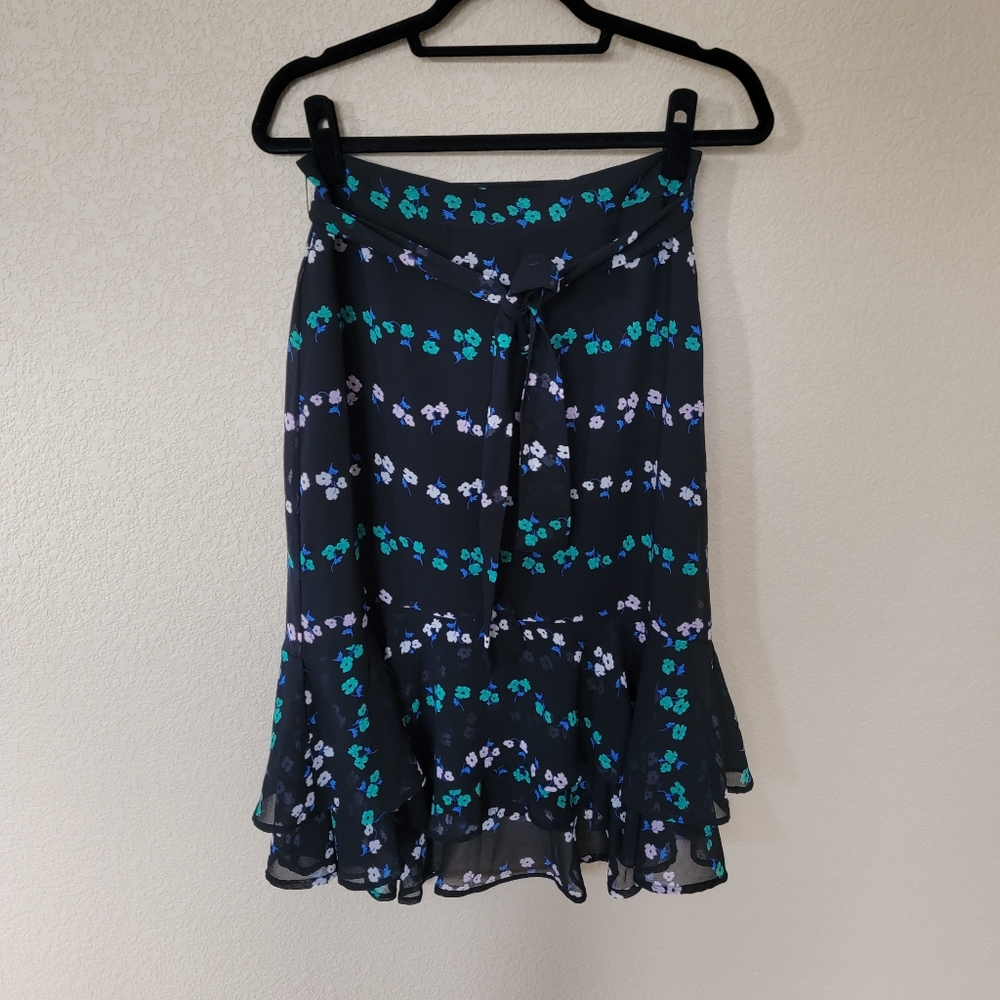 NWT Ann Taylor Floral Double Flounce Skirt, Size 6